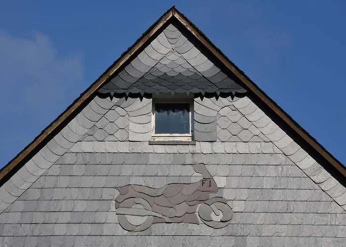 Modern Retreat By The Feriehus